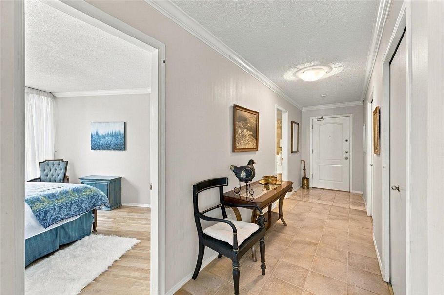 402 995 Roche Point Drive North Vancouver, BC - 22