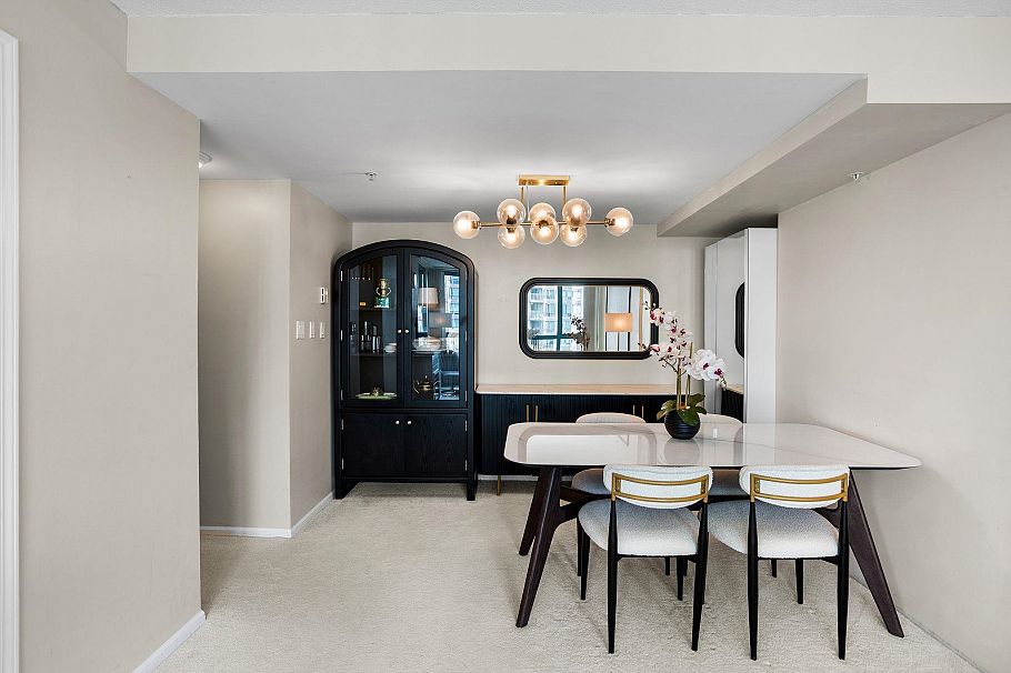 1702 1238 Melville Street Vancouver, BC - 13