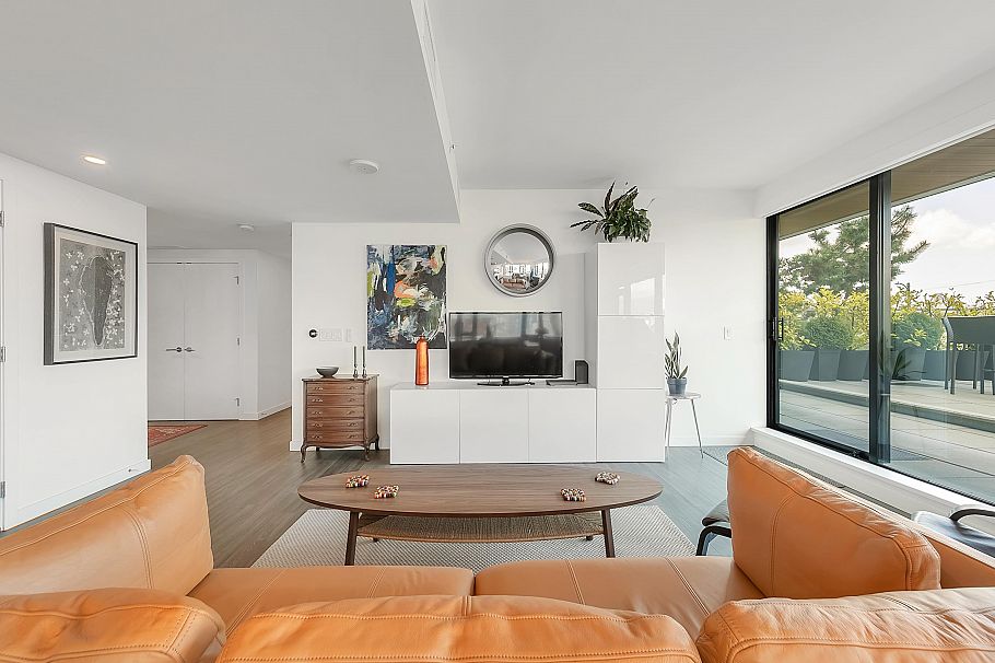 304 210 E 5th Avenue Vancouver, BC - 16