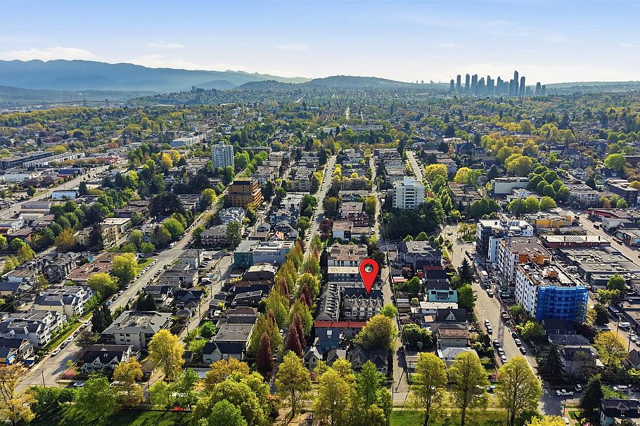 6 1642 E Georgia Street Vancouver, BC - 36