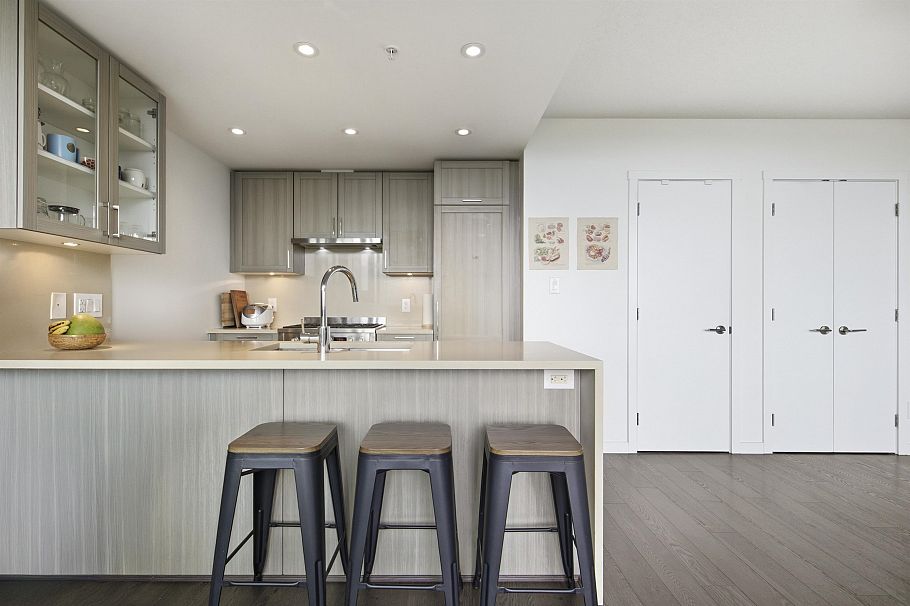 1104 5665 Boundary Road Vancouver, BC - 11