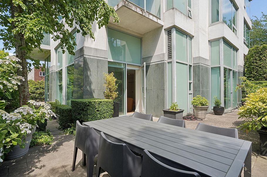 100 1550 W 15th Avenue Vancouver, BC - 23