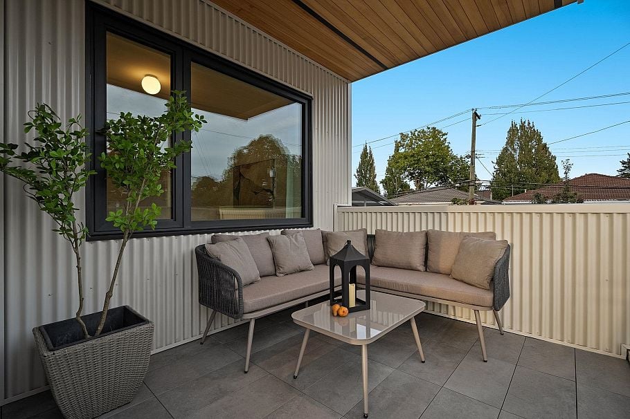 166 E 38th Avenue Vancouver, BC - 33