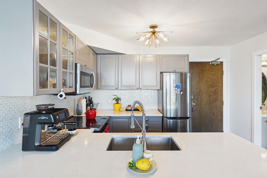 2208 550 Taylor Street Vancouver, BC - 16