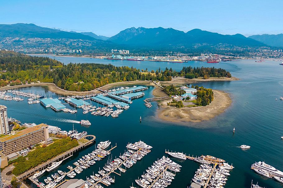 1702 1238 Melville Street Vancouver, BC - 3