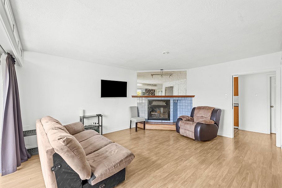 6777 Kerr Street Vancouver, BC - 5