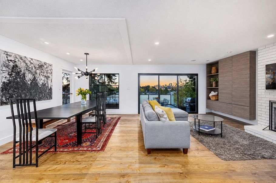 1152 W 17th Street North Vancouver, BC - 9