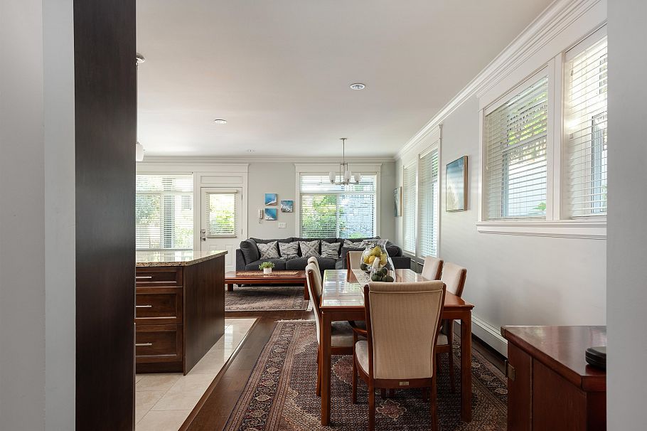 362 E 21st Street North Vancouver, BC - 10