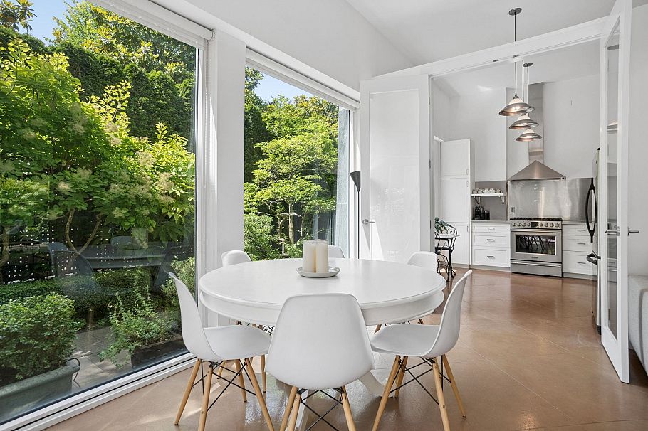 100 1550 W 15th Avenue Vancouver, BC - 9