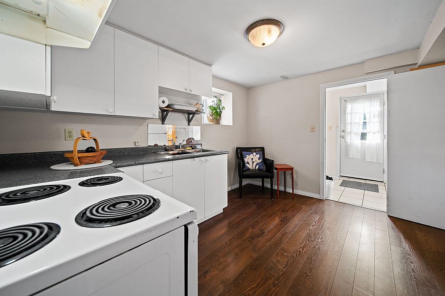 6459 Dumfries Street Vancouver, BC - 17