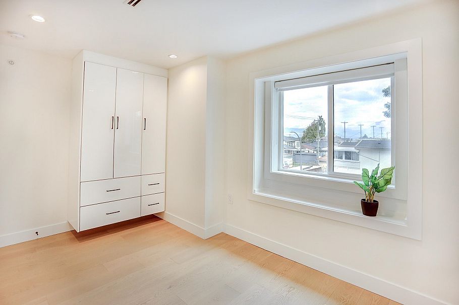 2026 E 32nd Avenue Vancouver, BC - 15
