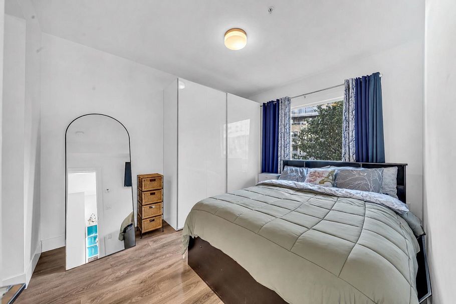 307 8580 River District Crossing Vancouver, BC - 8