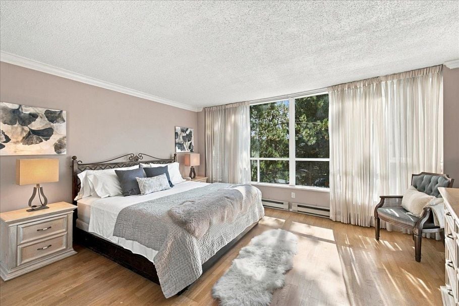 402 995 Roche Point Drive North Vancouver, BC - 18