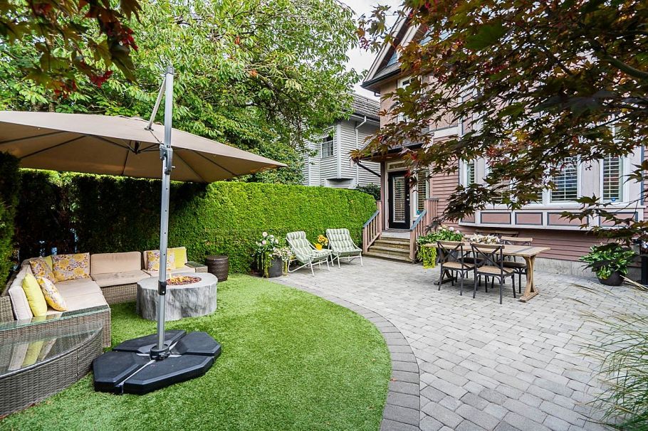 3328 W 7th Avenue Vancouver, BC - 33