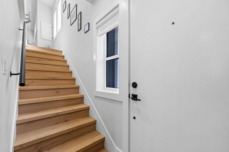 1313 E 20th Avenue Vancouver, BC - 30