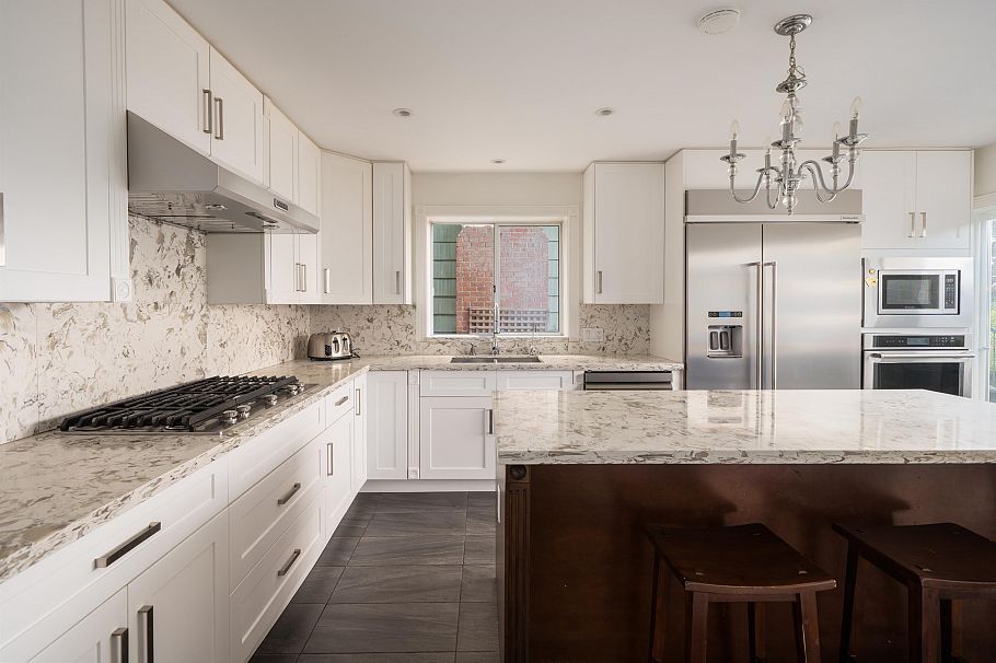 4333 Locarno Crescent Vancouver, BC - 11