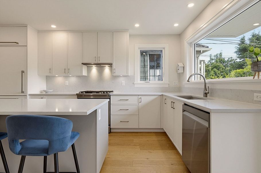 462 W 22nd Avenue Vancouver, BC - 14