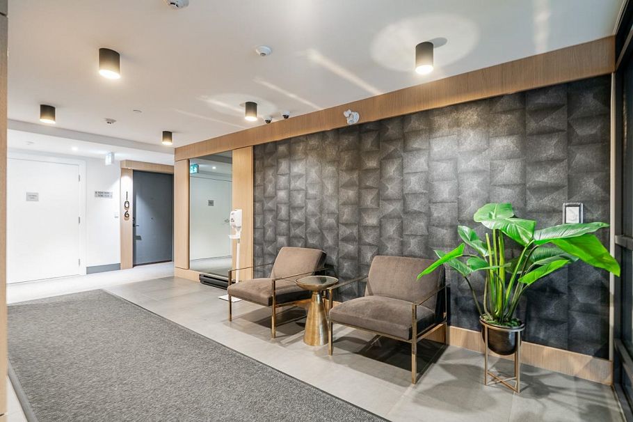404 458 W 63rd Avenue Vancouver, BC - 37