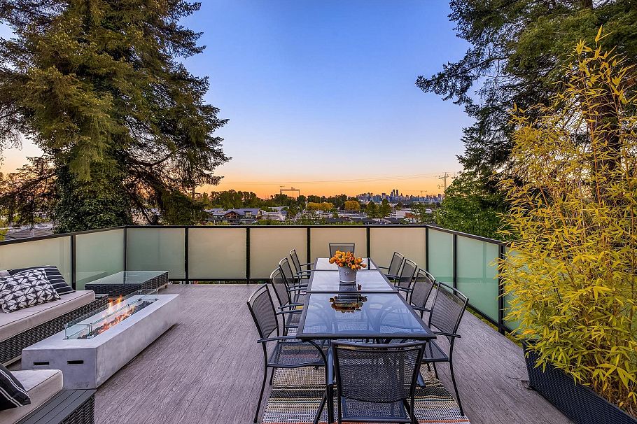 1152 W 17th Street North Vancouver, BC - 4