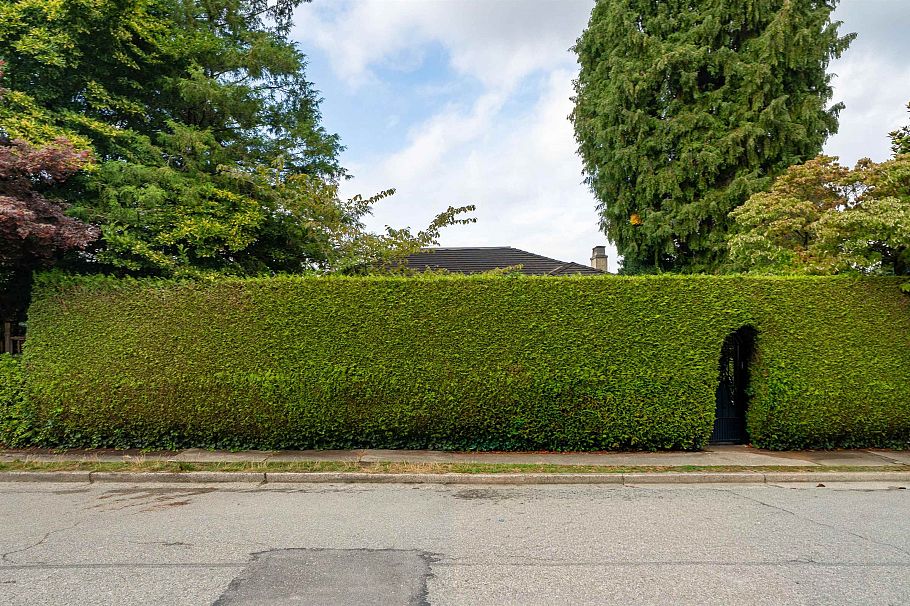 4333 Locarno Crescent Vancouver, BC - 40