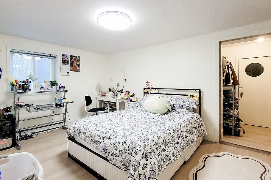 2436 Turner Street Vancouver, BC - 34