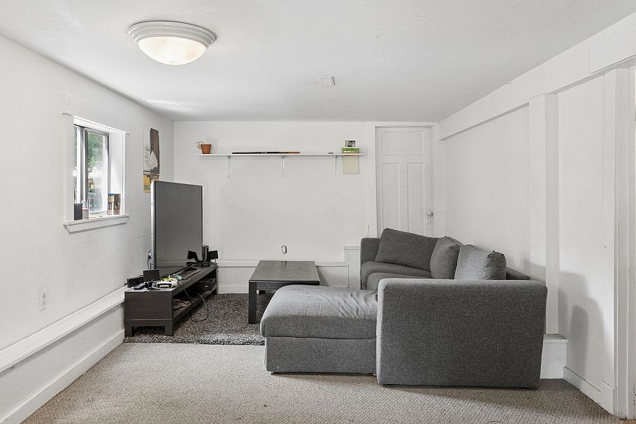 614 E 19th Avenue Vancouver, BC - 20