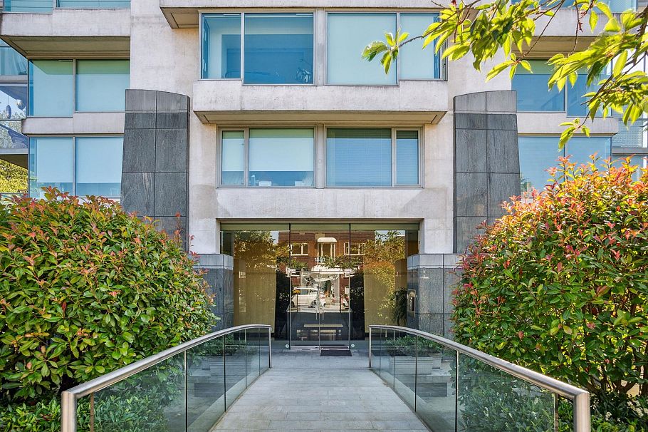 100 1550 W 15th Avenue Vancouver, BC - 29