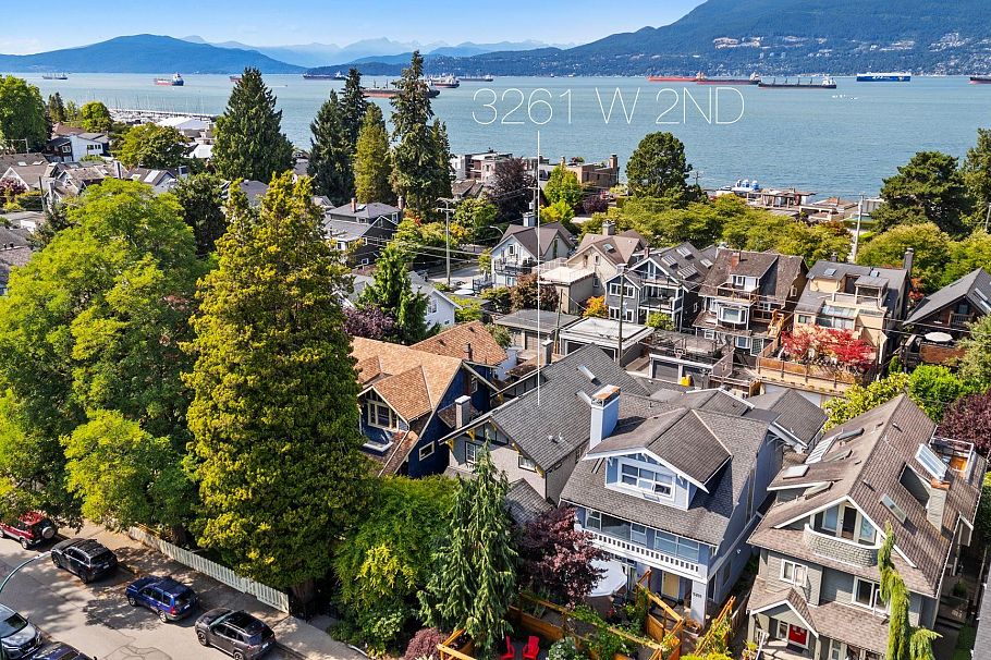 3261 W 2nd Avenue Vancouver, BC - 40
