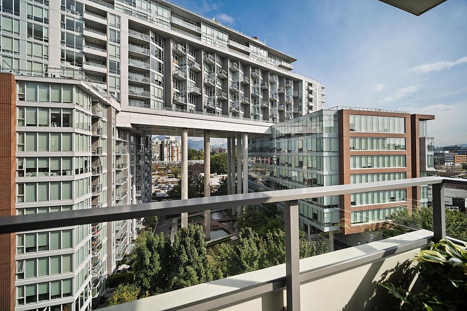 907 110 Switchmen Street Vancouver, BC - 16