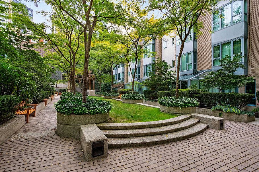 1702 1238 Melville Street Vancouver, BC - 32