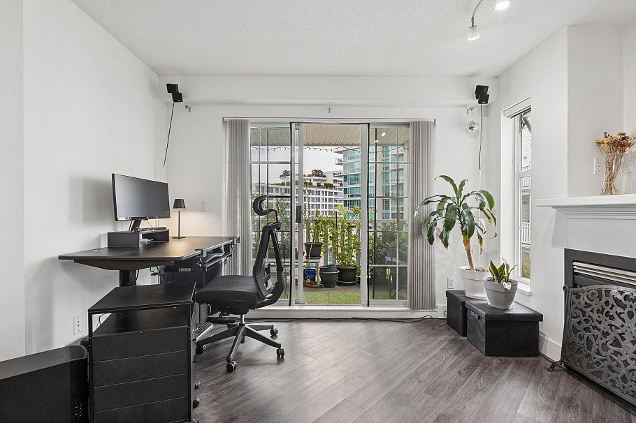 319 147 E 1st Street North Vancouver, BC - 8