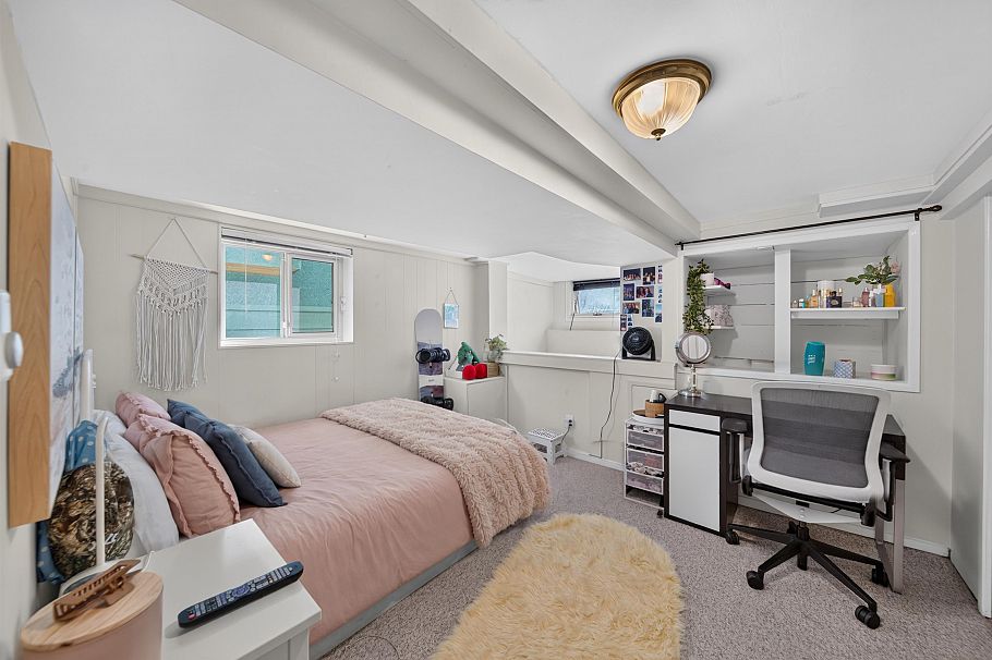 3519 W 14th Avenue Vancouver, BC - 21