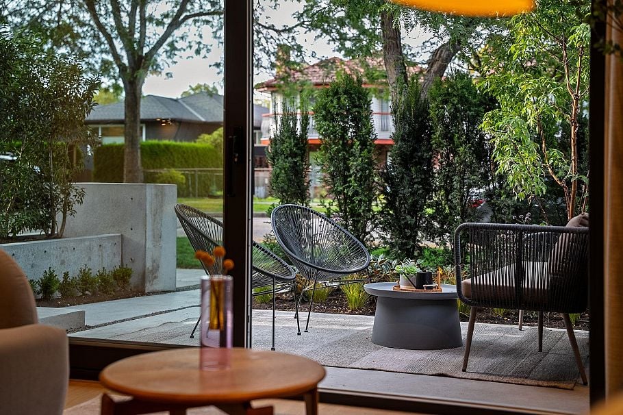 2 164 E 38th Avenue Vancouver, BC - 13