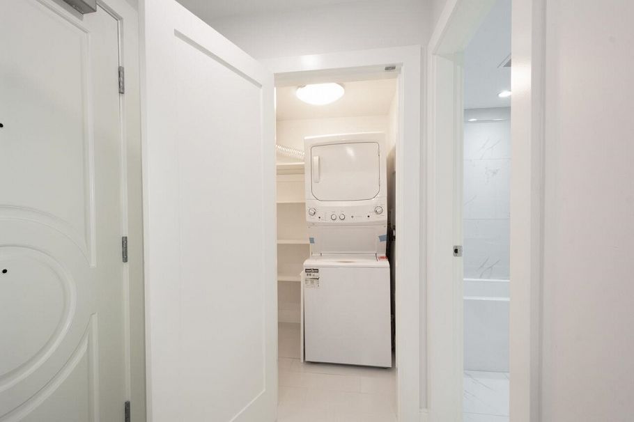 203 2239 W 7th Avenue Vancouver, BC - 29