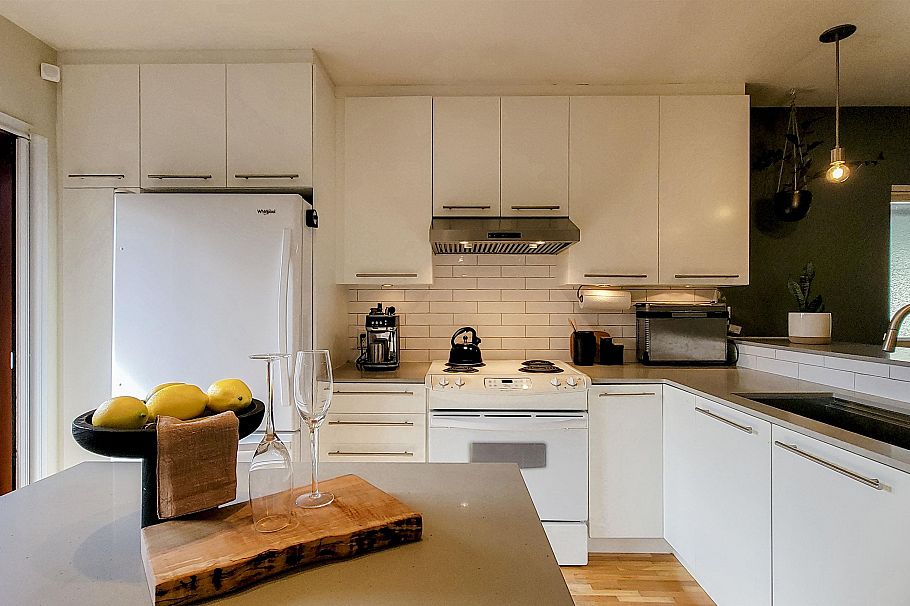 2436 Turner Street Vancouver, BC - 20