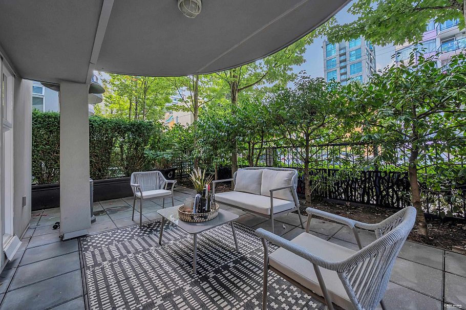 101 1924 Comox Street Vancouver, BC - 34