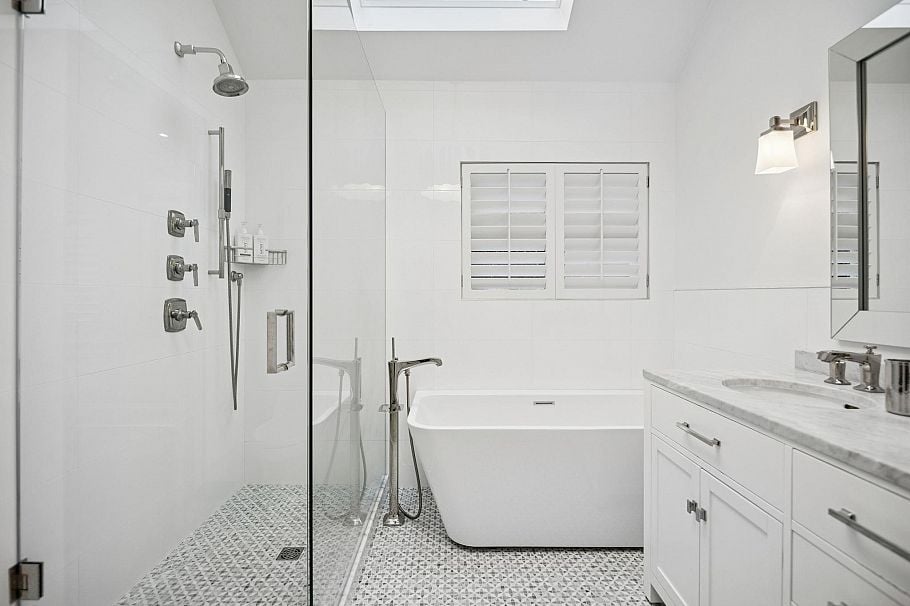 3814 W 11 Avenue Vancouver, BC - 21