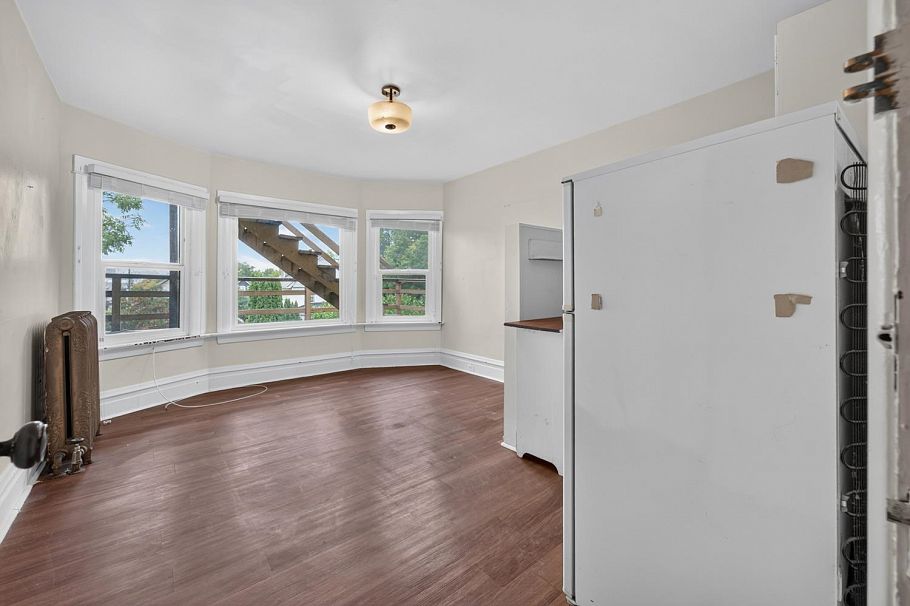 236 W 12th Avenue Vancouver, BC - 16
