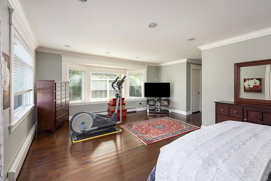 362 E 21st Street North Vancouver, BC - 19