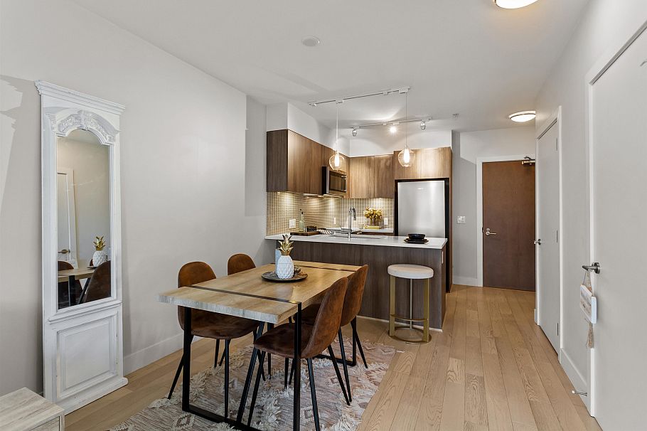 509 2477 Carolina Street Vancouver, BC - 1