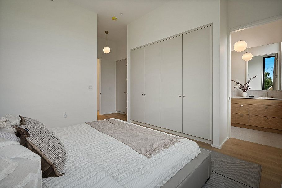 2 164 E 38th Avenue Vancouver, BC - 23