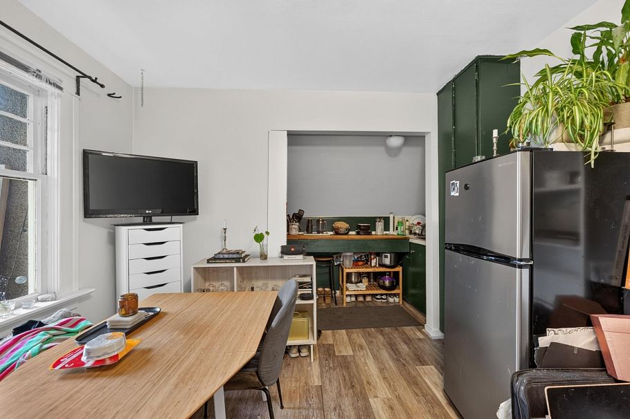 236 W 12th Avenue Vancouver, BC - 34