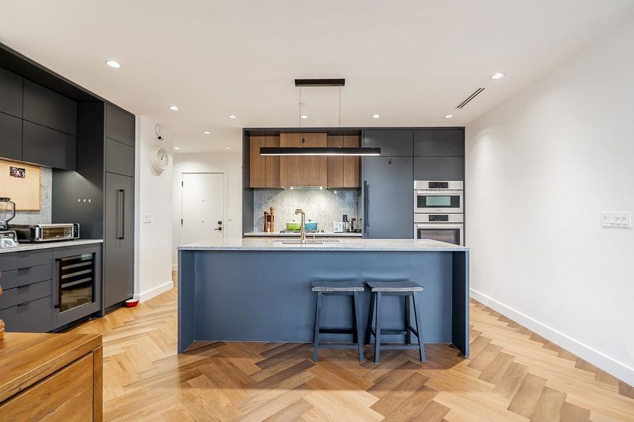 404 458 W 63rd Avenue Vancouver, BC - 7