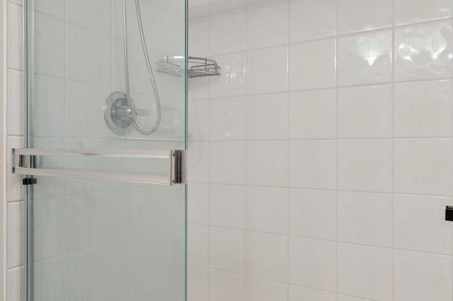 319 147 E 1st Street North Vancouver, BC - 32