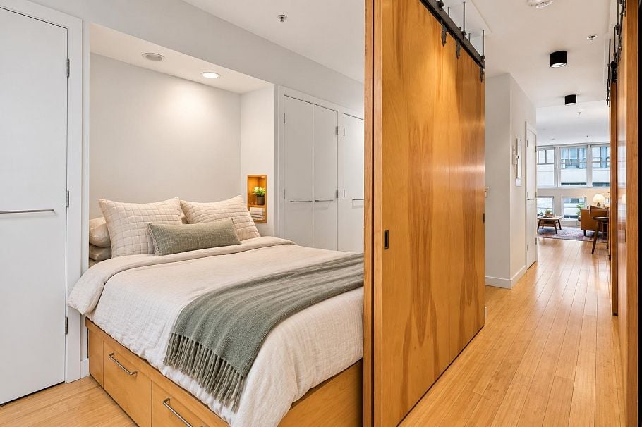 401 1072 Hamilton Street Vancouver, BC - 17