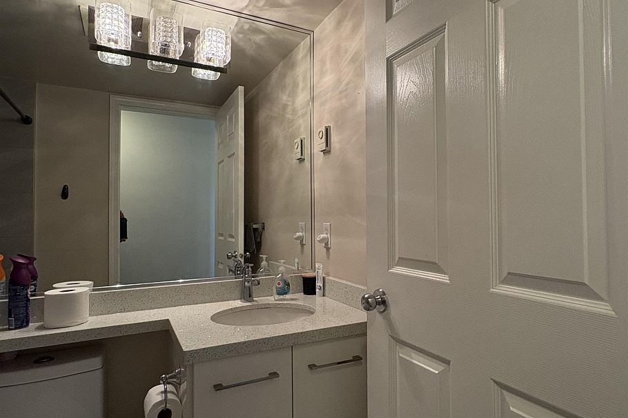 232 5555 Victoria Drive Vancouver, BC - 9
