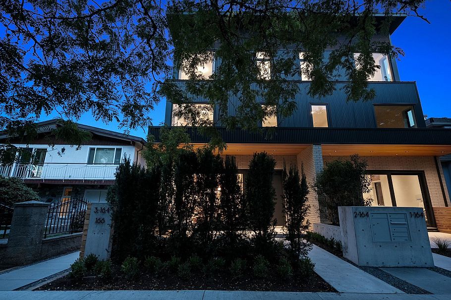 2 164 E 38th Avenue Vancouver, BC - 32