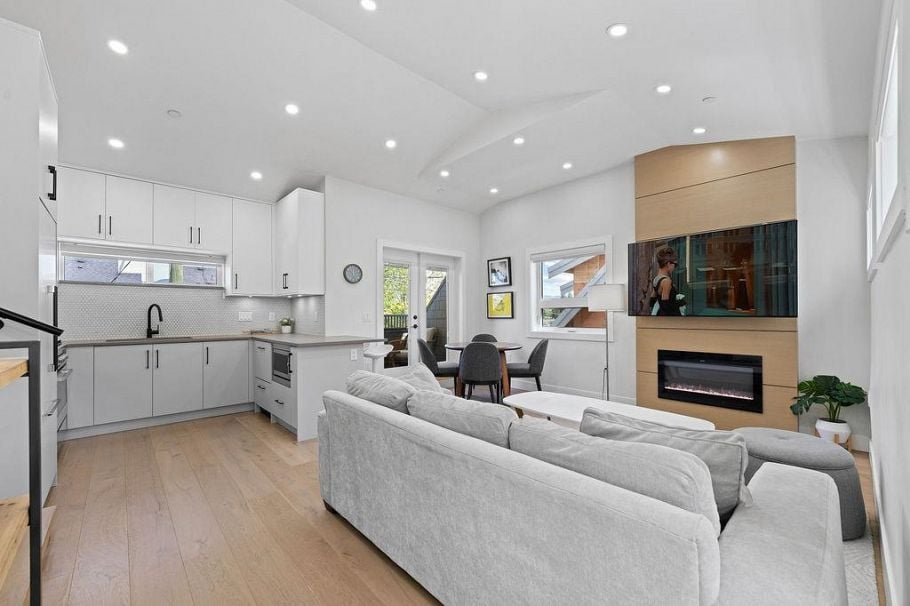 1313 E 20th Avenue Vancouver, BC - 19