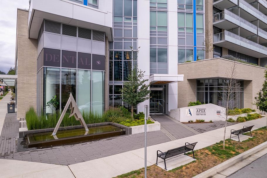 1902 1500 Fern Street North Vancouver, BC - 25