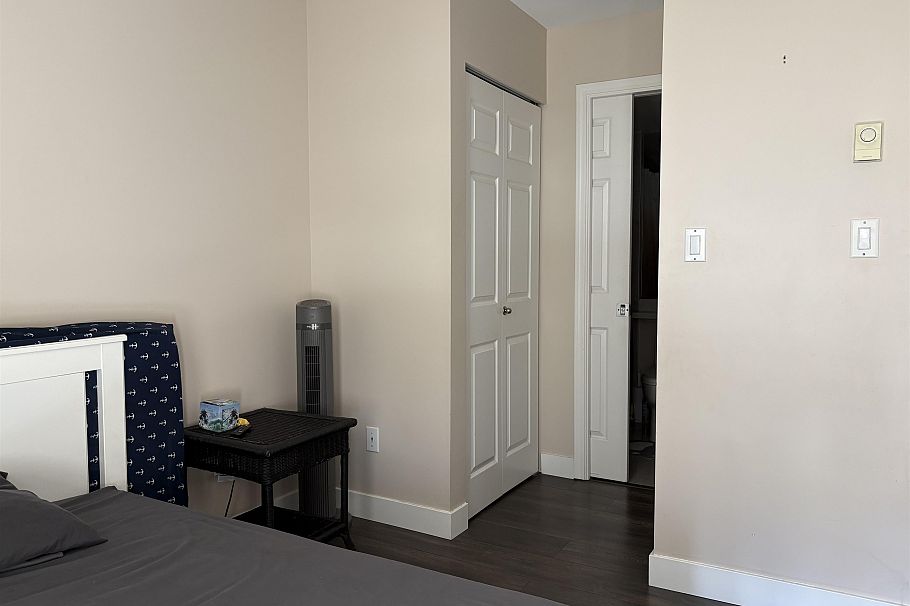 232 5555 Victoria Drive Vancouver, BC - 7